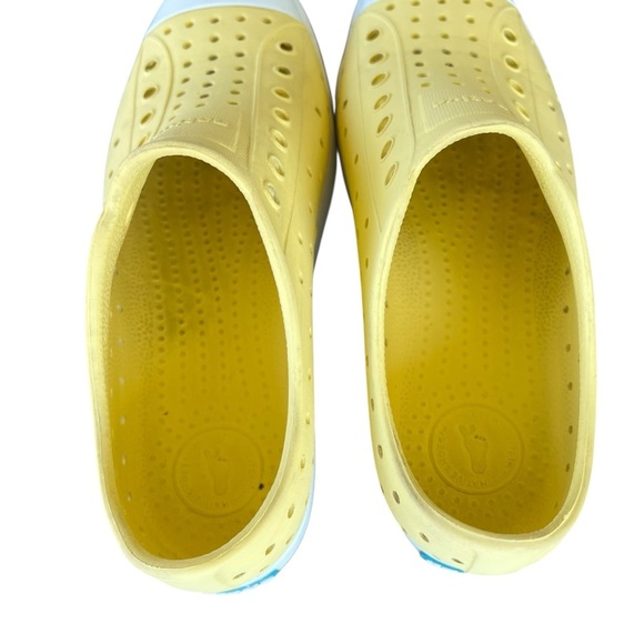Native Jefferson Slip-On Shoes Yellow White Washable Odor Resistant J3 GUC - Picture 6 of 9